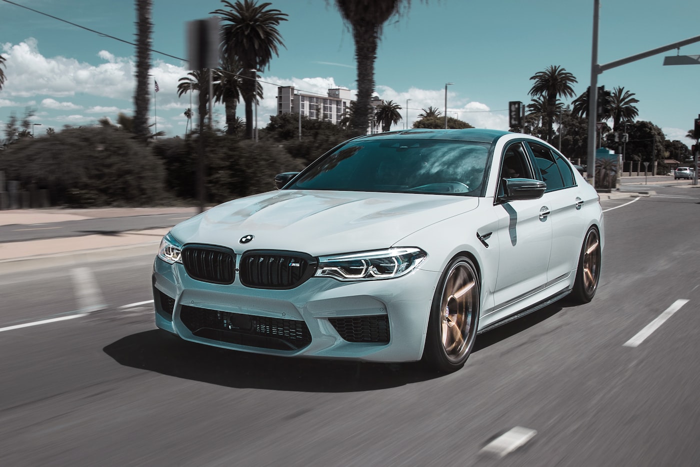بي إم دبليو 520i 2019