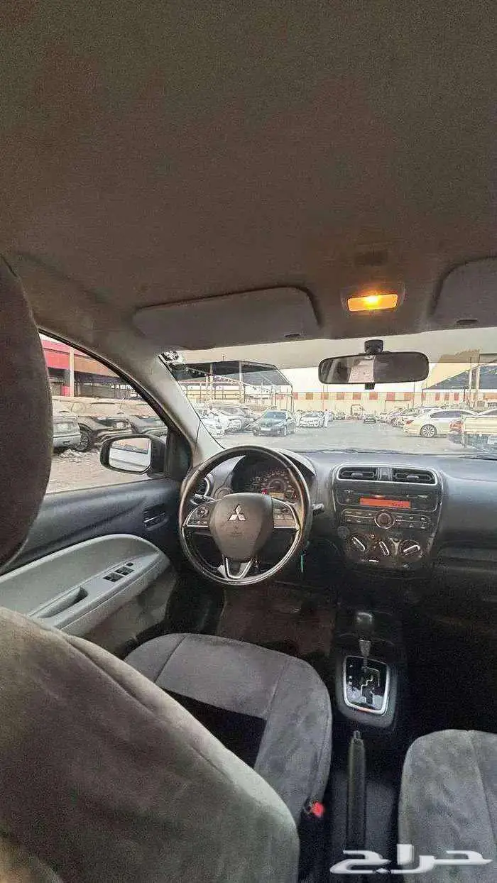 ميتسوبيشي اتراج 2022 خليجي داخلية مخمل