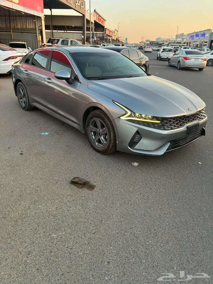 كيا K5 خليجي مكينة 2.0 2021 ( ستاندر )
