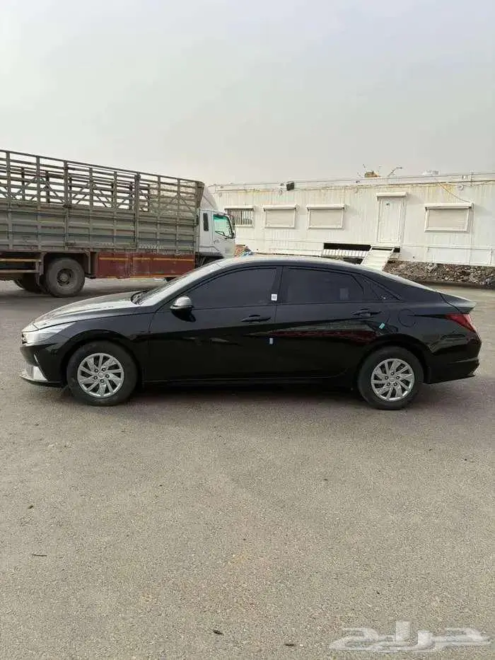 هونداي النترا 2022 اسود بطاقة جمركية وارد كوريا