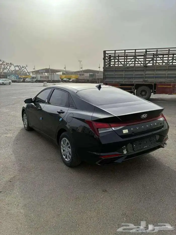 هونداي النترا 2022 اسود بطاقة جمركية وارد كوريا