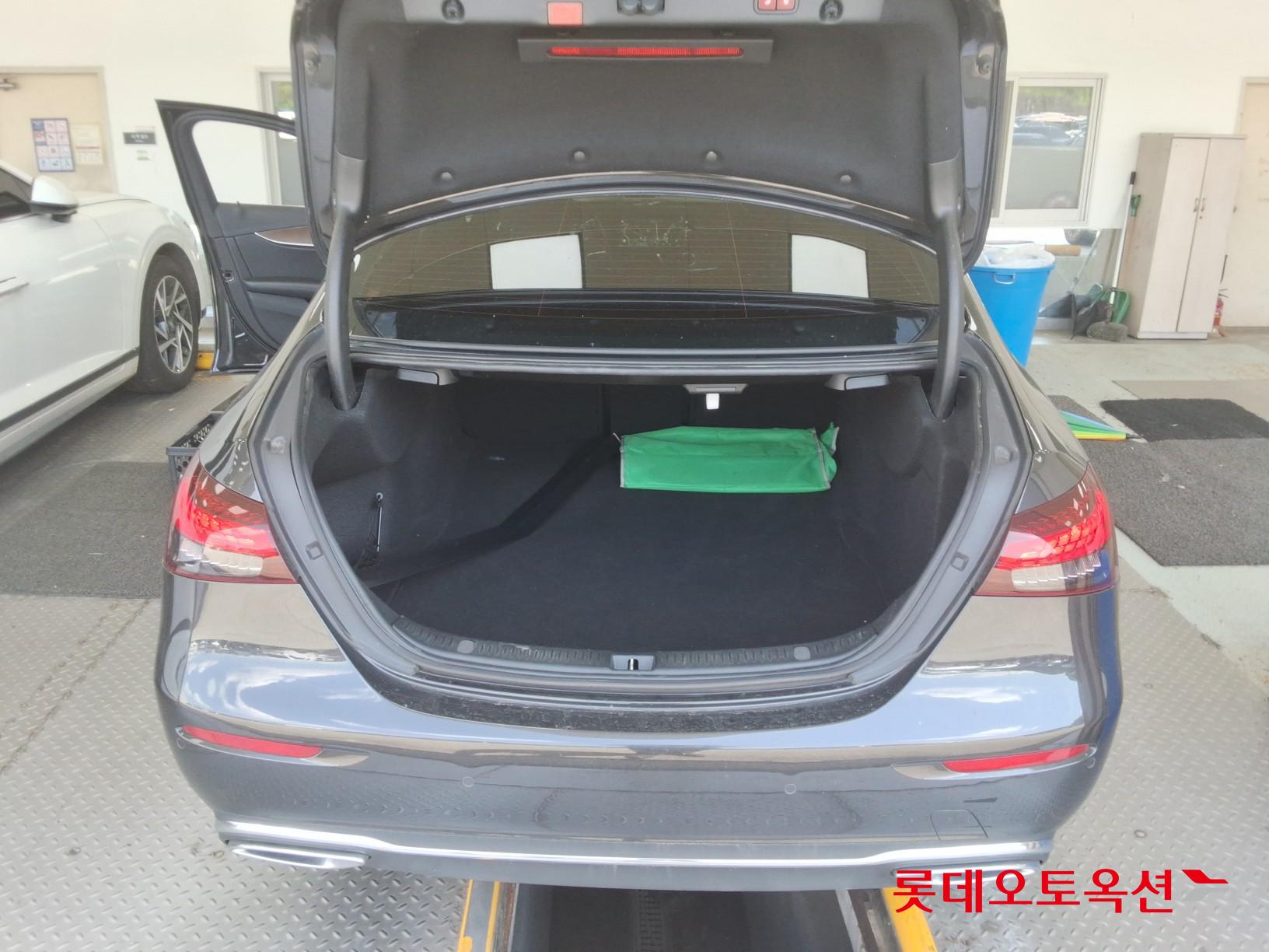 مرسيدس بنز - E250