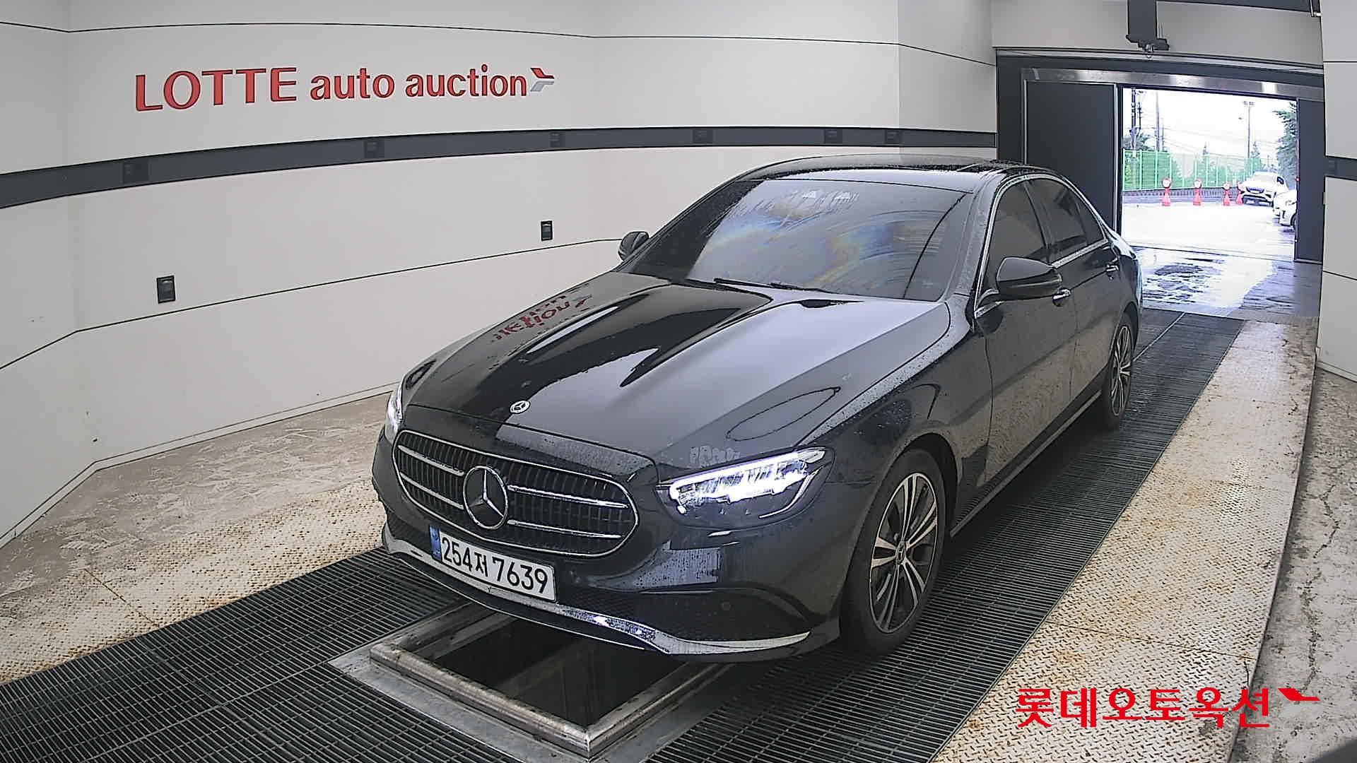 مرسيدس بنز- E250