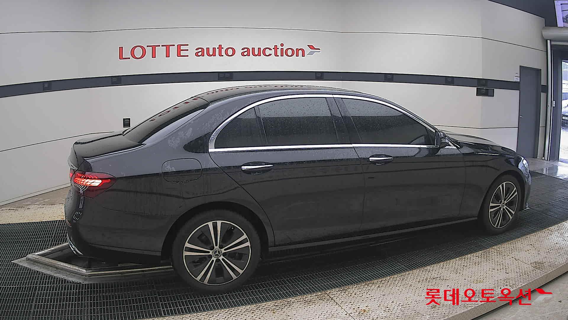 مرسيدس بنز- E250