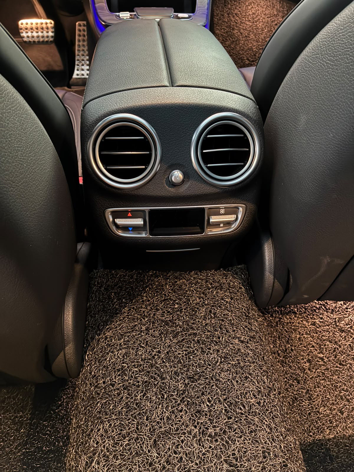مرسيدس E350 فل كامل بانوراما 2021 بدي وكالة
